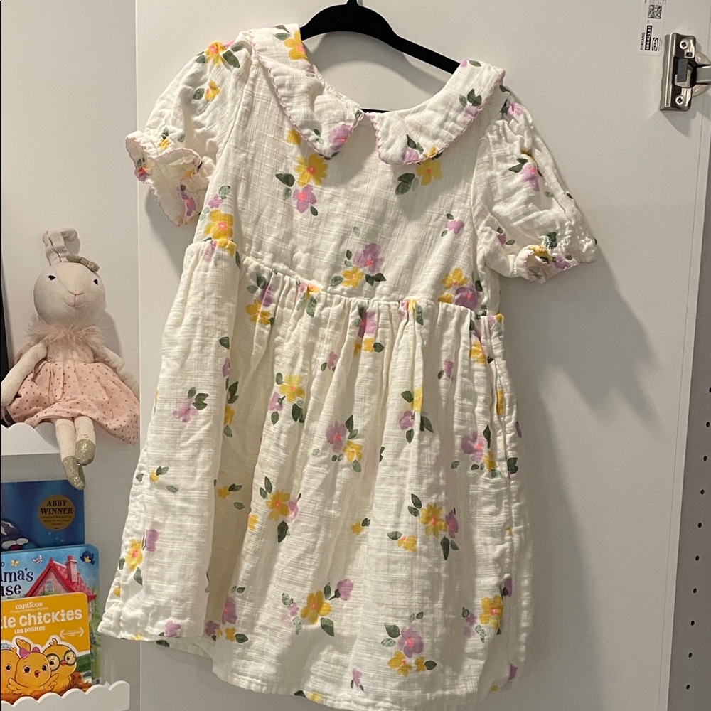 Cat & Jack Floral Kids Dress with Peter Pan Collar